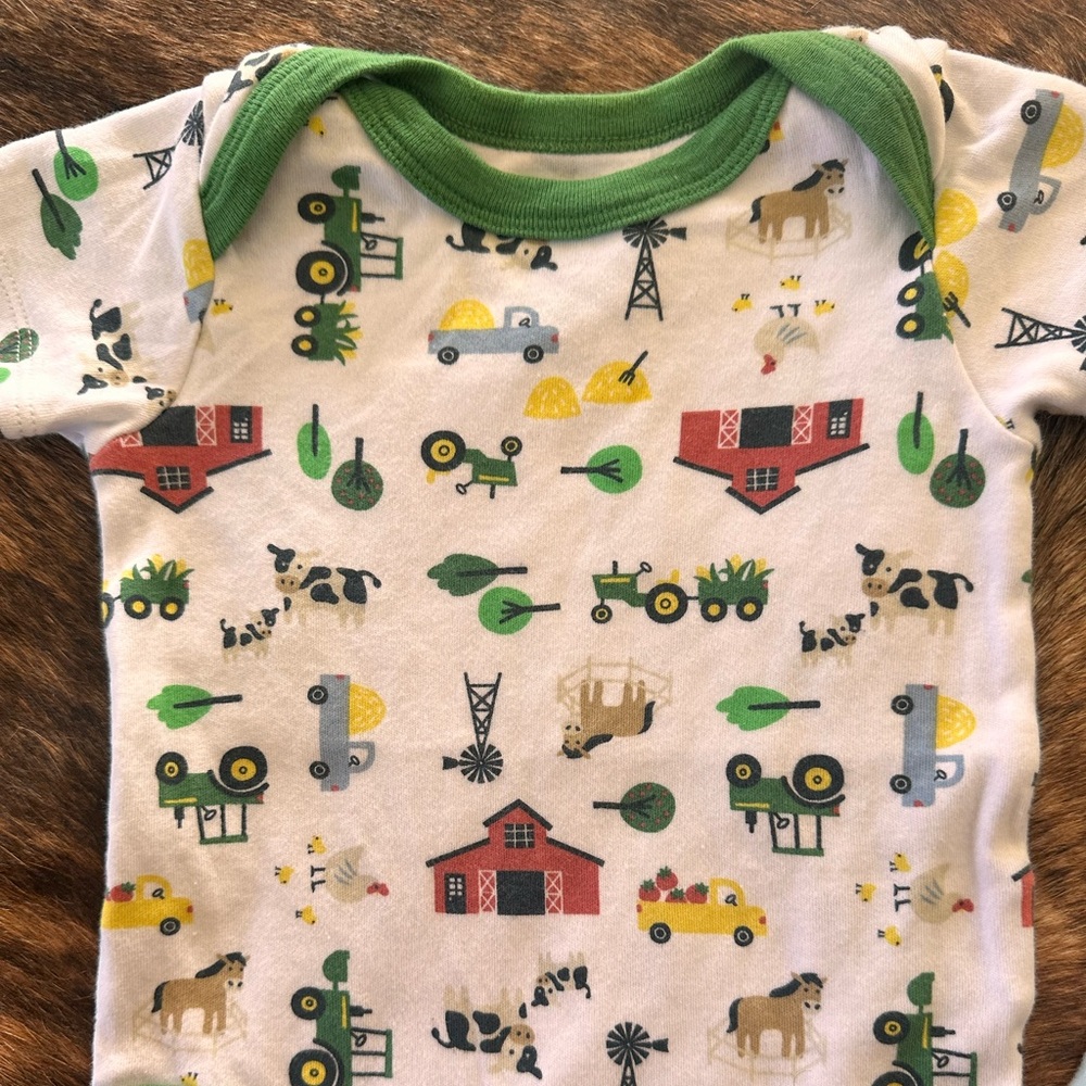 John Deere Green and White Baby Romper Set - Picture 2 of 5
